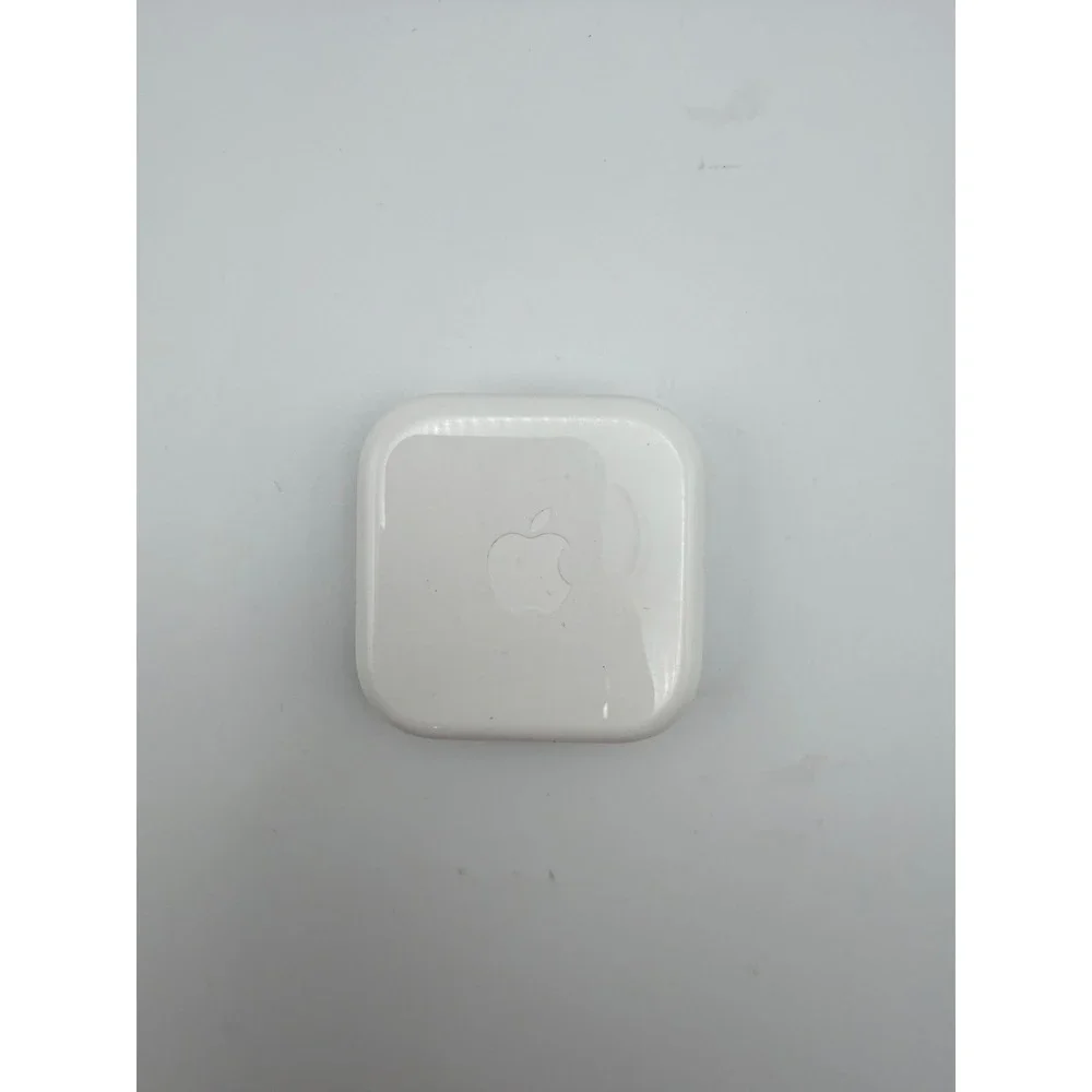Apple Earpods Wired Headset For Devices With‎ 3.5mm Headphone Jack OEM Earbuds